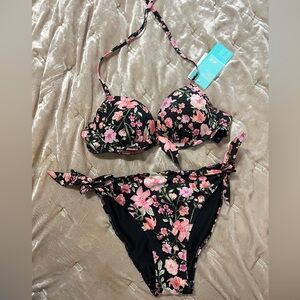 H&M black floral padded bikini set top size 32B bottom size 6 NWT